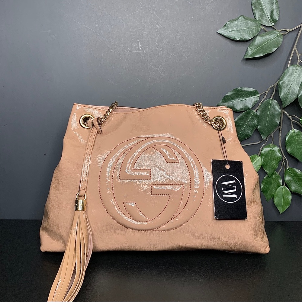 GUCCI • PATENT LEATHER SOHO CHAIN TOTE BAG